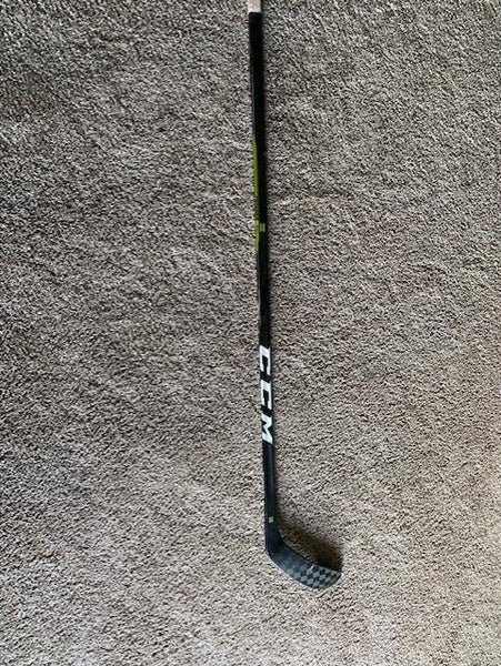 Used Intermediate CCM Right Handed RibCor Trigger 3D PMT Hockey Stick Mid Pattern