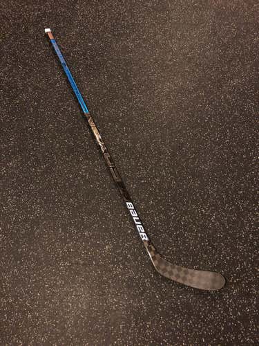 New "Cut" - Pro Stock LH - Bauer 2N Pro XL P28 95 Flex - HSM749