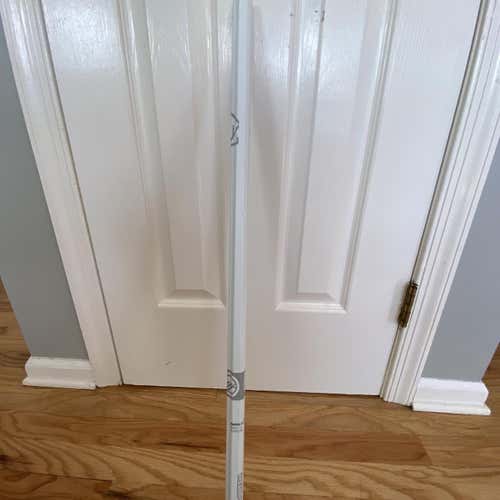 White Maverik A1 Shaft