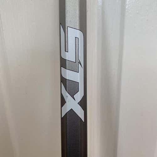 Black/Silver STX Stallion Shaft