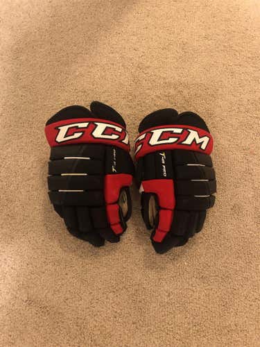 Used CCM Tacks 4 Roll Pro 14" Gloves