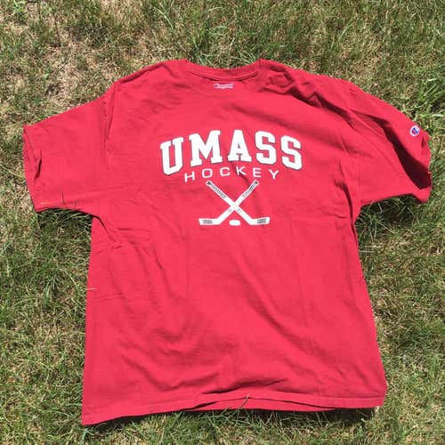 UMass Hockey XL Other Shirts
