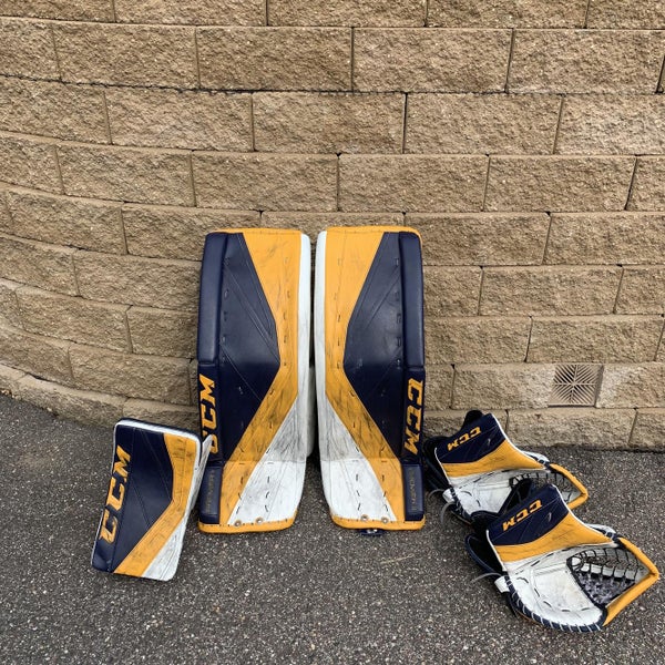 CCM Premier II Pro Goalie Full Set - 2 Gloves!