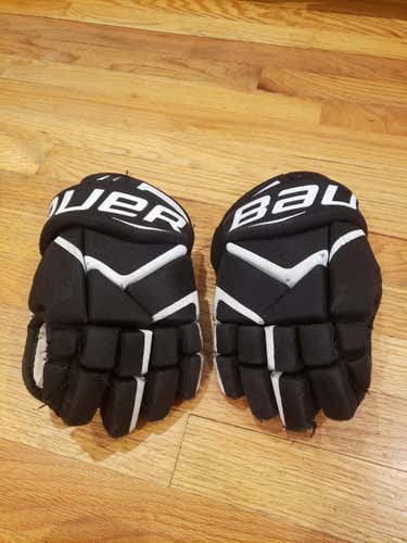 Black Used Junior Bauer Vapor X700 Gloves 10"