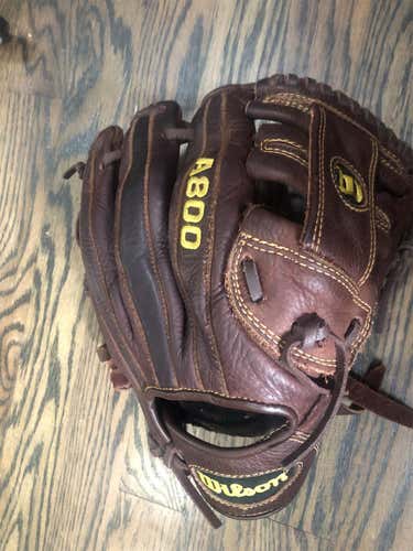 Brown Used Infield A800 11.75" Baseball Glove