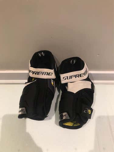 Used Medium Bauer Supreme 2S Pro  Elbow Pads