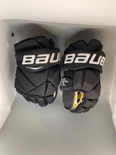 Black New Bauer Vapor 1X Pro 13" Pro Stock Gloves Zuccarello