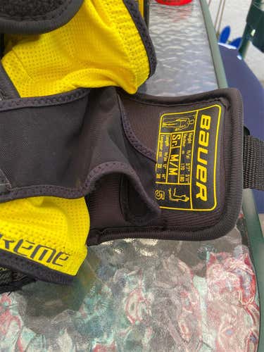 Senior Medium Bauer Supreme 1S  Elbow Pads/ Like New