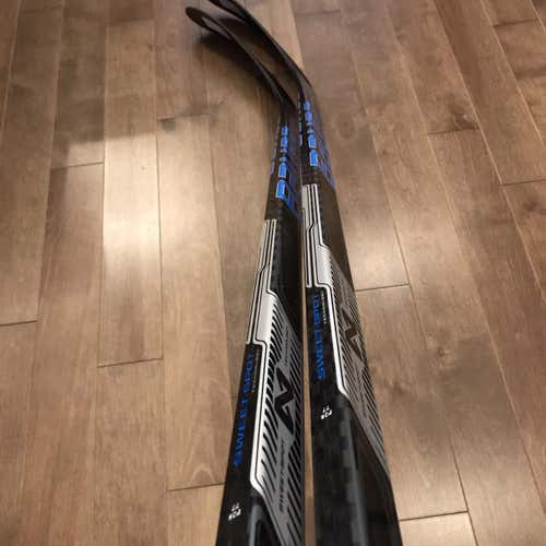 NEW 2 pack Bauer Nexus Team - RH P28 77flex (65")
