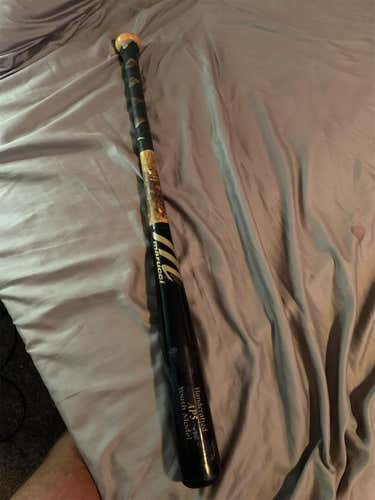 Used Wood AP5 (-5) 25 oz 30" Bat