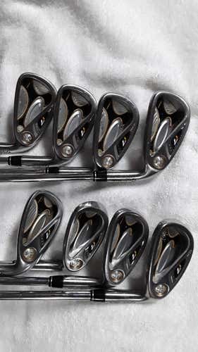 Used Men's TaylorMade Right Handed R7 Draw Iron Set Regular Flex Steel Shaft