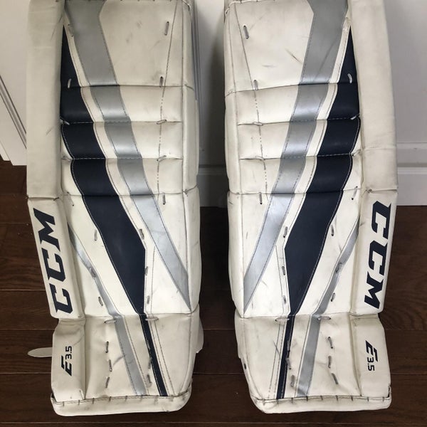 White Used 24" CCM Extreme Flex E3.5 Goalie Leg Pads