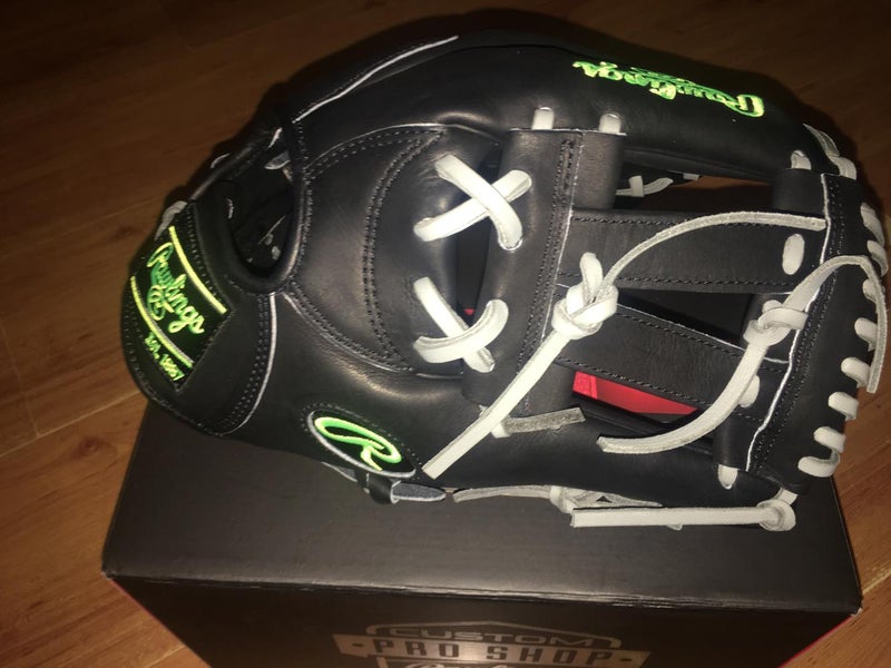 Rawlings Custom Pro Heart of the Hide Baseball Glove 12.25" PRONP7-7