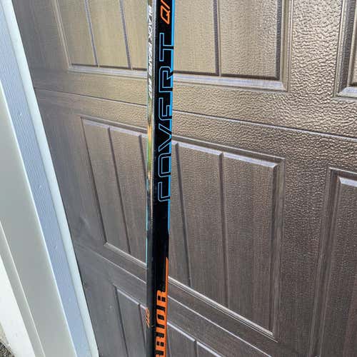 New Right Handed Covert QR1 Hockey Stick