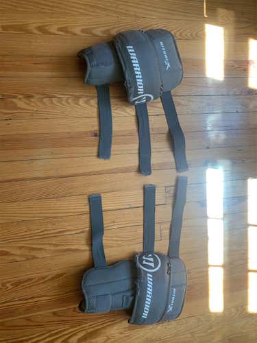 Warrior Ritual X knee guards Int