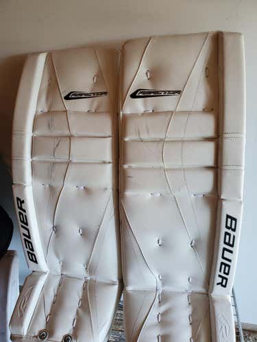 New 32" Bauer Reactor 5000 Goalie Leg Pads