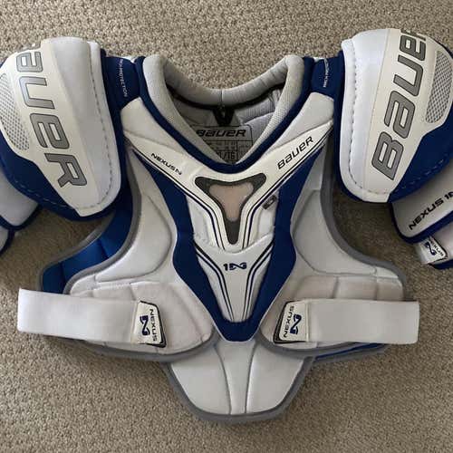 Used Extra Large Bauer Nexus 1N  Shoulder Pads Read Description