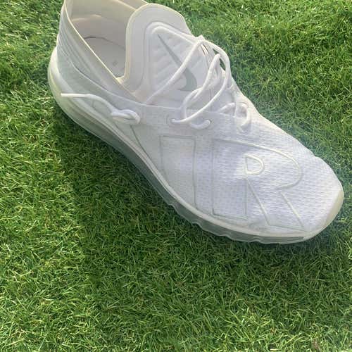 White Nike Air Max Flair