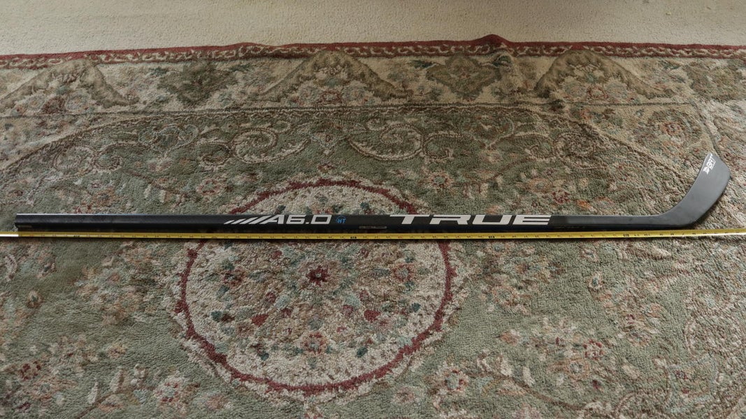 Used Senior True Right Handed A6.0 HT Hockey Stick TC4 Curve