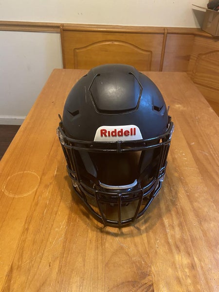 Used Youth Riddell Speedflex matte black R41195 Helmet