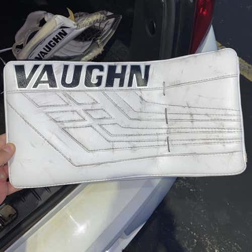 White Used Regular VE8 Pro Carbon