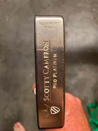Used Left Hand Pro Platinum Newport 2 35" Putter