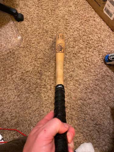 Louisville Slugger Wood 7 Series Maple C271 31 oz 31" Bat