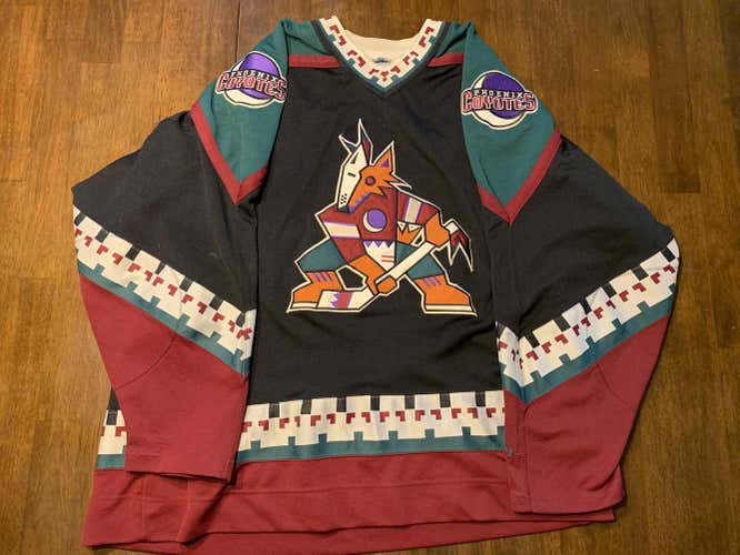 Used Black XXL Coyotes Kachina Jersey