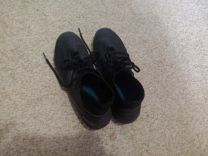Adidas soccer cleats great condition