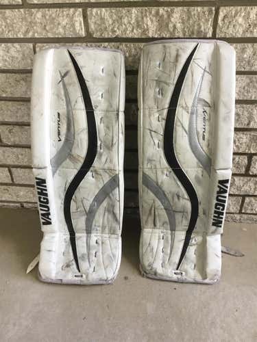 White Used 24" Vaughn Ventus LT58 Goalie Leg Pads