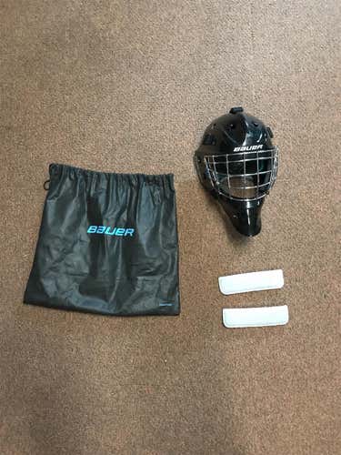 Black Used Bauer NME 4  Goalie Mask