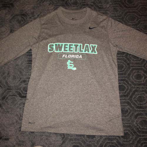 Gray Men's XL Nike Shirt