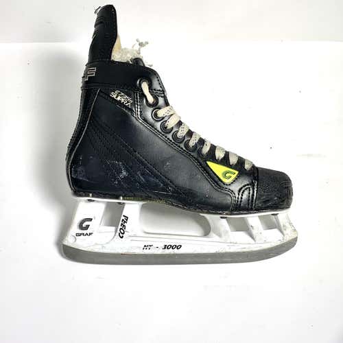 Used Junior Graf Supra G735S Hockey Skates Size 4