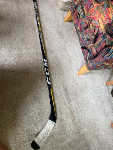 CCM SUPER TACKS 2.0 RIGHTY 85 FLEX P30 CURVE USE