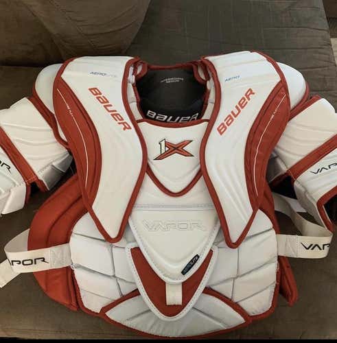 Used Medium Bauer Vapor 1X Goalie Chest and Arm Protector  Goalie Chest Protector INT MED