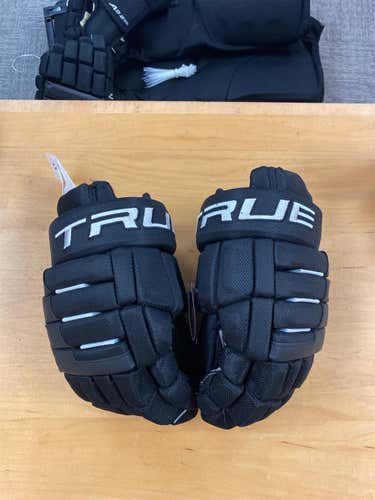 New True A4.5 SBP 12” Black Hockey Gloves