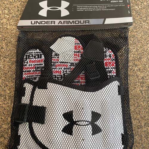 New Under Armour Box Kidney Pads - Med