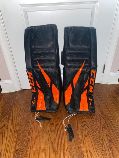 Used 26" CCM Extreme Flex E4.5 Goalie Leg Pads