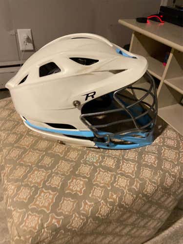 White Used Player's Cascade R Helmet