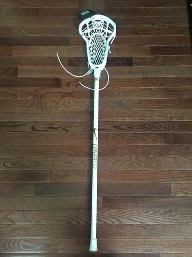 New Player‘s Nike White Lunar Fly 10 degree Women’s Complete Lacrosse Stick