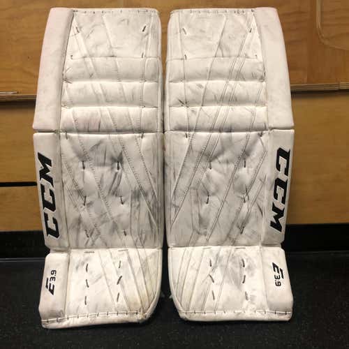 CCM EFlex 3.9 Leg Pads 32”