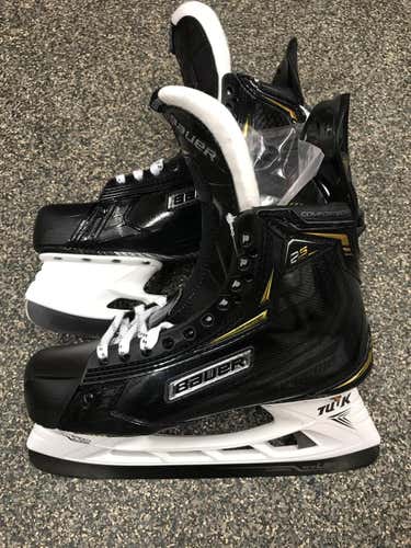 New Bauer 2s Pro Stock Skates Size 6 3/4EEE