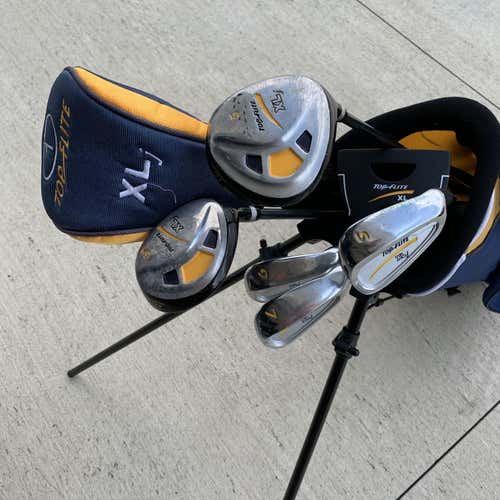 Used Right Handed XLj Junior Regular Flex 7 Pieces Clubs (Full Set)