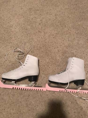 Barely Used White Figure Skates Size 7.0