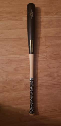 Warstic Wood WS243 Maple Bat (-3) 30 oz 33"