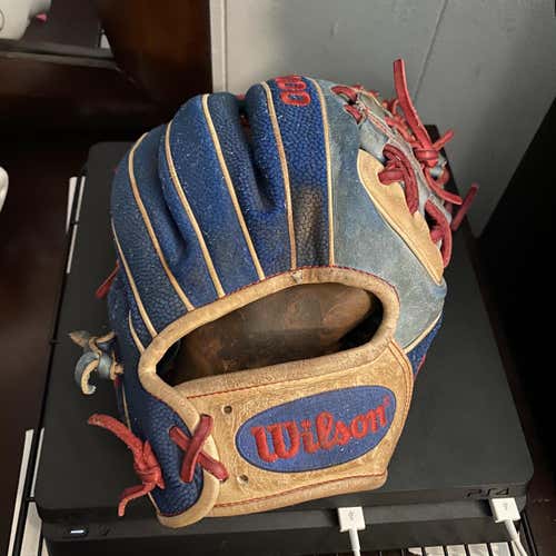 Blue Used Infield A2000 11.5" Baseball Glove