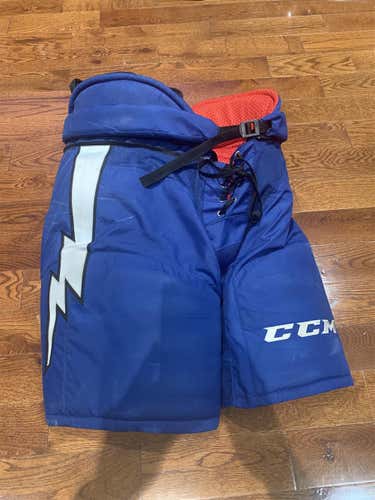 TAMPA BAY LIGHTNING Blue Senior Used Large CCM HP45 Hockey Pants Pro Stock