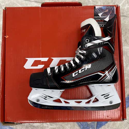 New CCM JetSpeed FT1 Hockey Skates Size 5.5 D