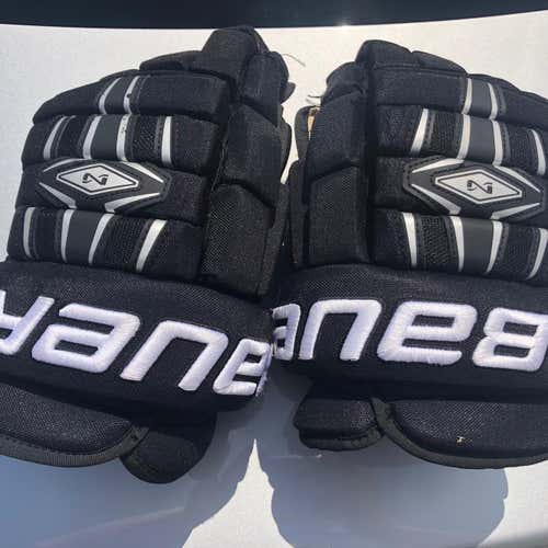 Black Used Bauer Nexus 800 Glove 15" Gloves