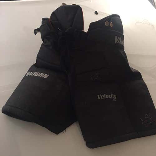 Used Medium Vaughn Hockey Goalie Pants